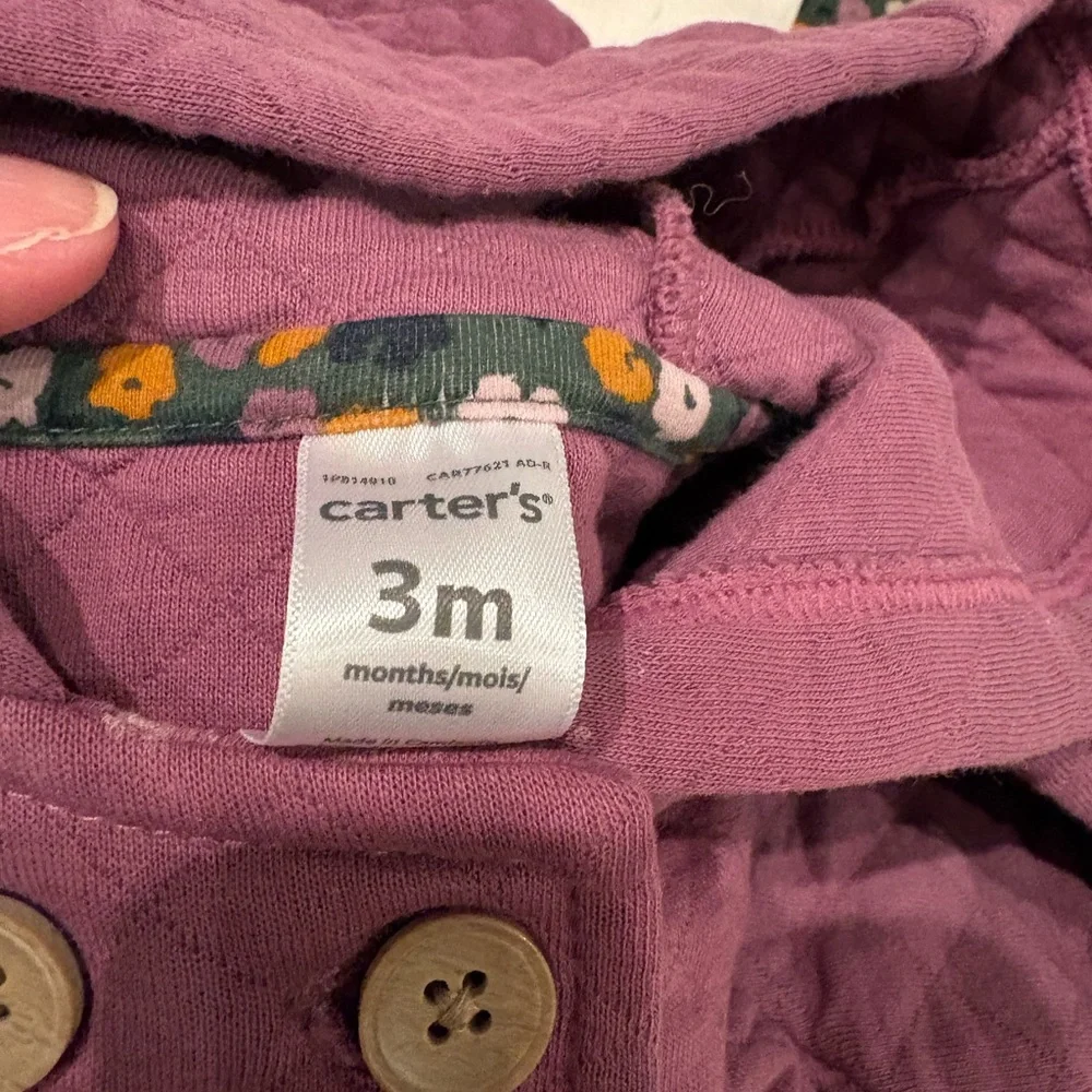 🌸5/$50🌸Carter’s Hooded Quilted Jacket with Floral Pants and Gray Onesie - Picture 3 of 3